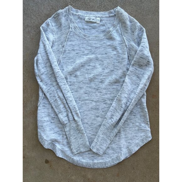 RD Style Womens Light Gray Long Sleeve Knit Top Size M Q3 - Picture 1 of 4